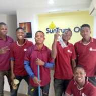 Reis Cleaners