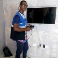 Deprince sat communication