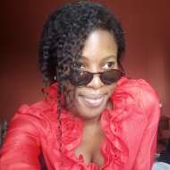 Fashion stylist/shopper