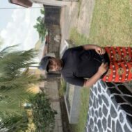 Ifettina wears