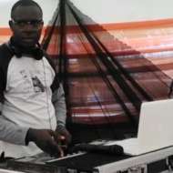 Dj (disc jockey)