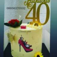 Titosmile cakes