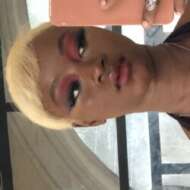 E-makeup.